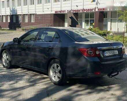 Серый Шевроле Эпика, объемом двигателя 2.5 л и пробегом 174 тыс. км за 5200 $, фото 9 на Automoto.ua