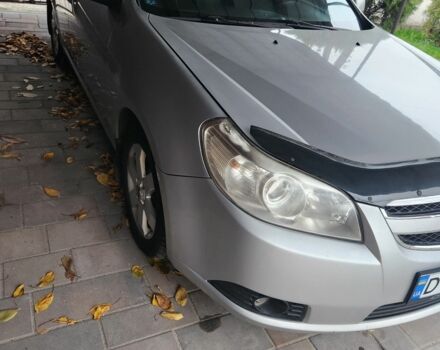 Серый Шевроле Эпика, объемом двигателя 2 л и пробегом 230 тыс. км за 4500 $, фото 5 на Automoto.ua