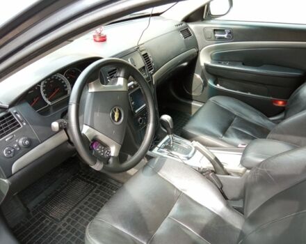 Шевроле Эпика 2007 в Николаеве на Automoto.ua Серый Шевроле Эпика, объемом двигателя 2.5 л и пробегом 250 тыс. км за 5000 $, фото 4 на Automoto.ua