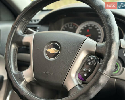 Серый Шевроле Эпика, объемом двигателя 2 л и пробегом 300 тыс. км за 3799 $, фото 15 на Automoto.ua