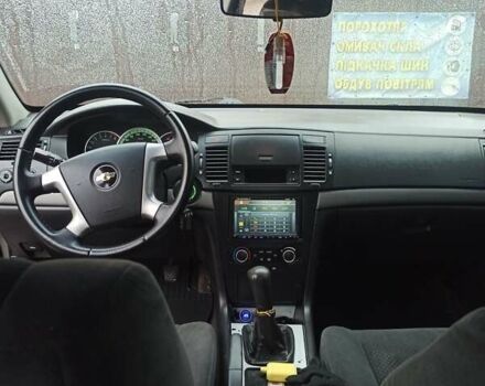 Серый Шевроле Эпика, объемом двигателя 2 л и пробегом 189 тыс. км за 5500 $, фото 13 на Automoto.ua