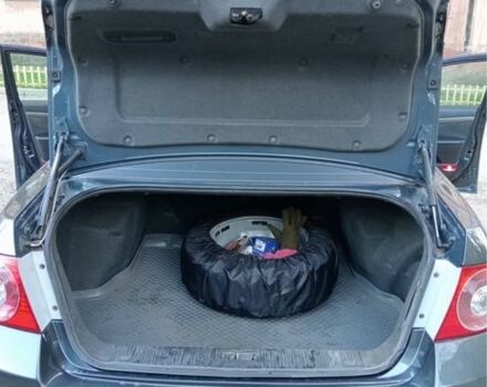 Шевроле Эпика 2007 в Кривом Роге на Automoto.ua Серый Шевроле Эпика, объемом двигателя 2 л и пробегом 200 тыс. км за 4500 $, фото 2 на Automoto.ua