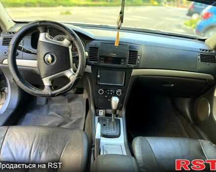 Серый Шевроле Эпика, объемом двигателя 2.5 л и пробегом 270 тыс. км за 2999 $, фото 3 на Automoto.ua