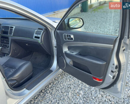 Серый Шевроле Эпика, объемом двигателя 2 л и пробегом 180 тыс. км за 3700 $, фото 15 на Automoto.ua