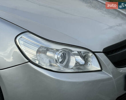 Серый Шевроле Эпика, объемом двигателя 2 л и пробегом 300 тыс. км за 3799 $, фото 10 на Automoto.ua