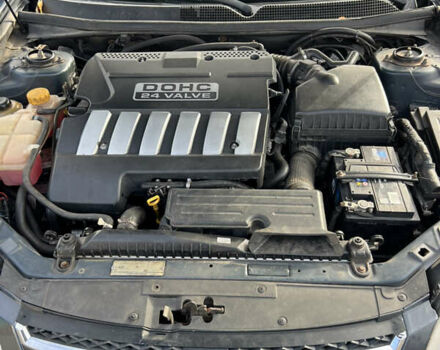 Сірий Шевроле Епіка, об'ємом двигуна 2.5 л та пробігом 230 тис. км за 5700 $, фото 3 на Automoto.ua