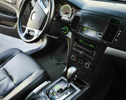 Сірий Шевроле Епіка, об'ємом двигуна 2 л та пробігом 209 тис. км за 6200 $, фото 1 на Automoto.ua