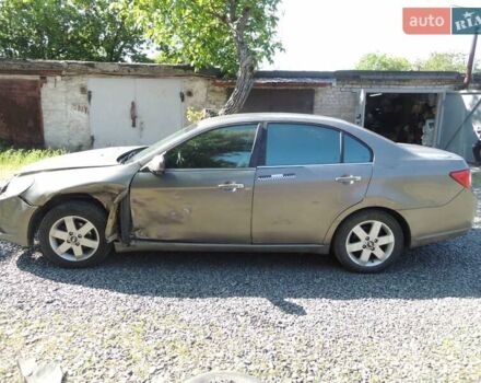 Сірий Шевроле Епіка, об'ємом двигуна 2 л та пробігом 203 тис. км за 2500 $, фото 3 на Automoto.ua