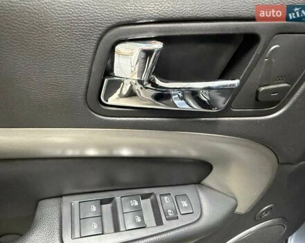 Серый Шевроле Эпика, объемом двигателя 2.5 л и пробегом 311 тыс. км за 4490 $, фото 15 на Automoto.ua