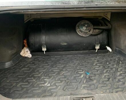 Серый Шевроле Эпика, объемом двигателя 2.5 л и пробегом 220 тыс. км за 5500 $, фото 4 на Automoto.ua