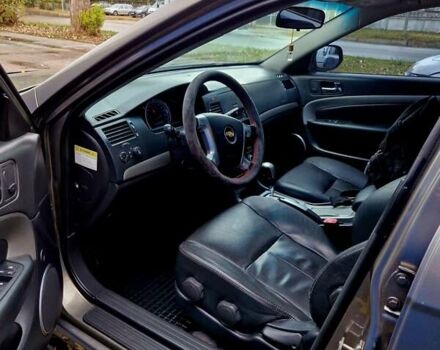 Шевроле Епіка 2008 у Броварах на Automoto.ua Сірий Шевроле Епіка, об'ємом двигуна 2.5 л та пробігом 285 тис. км за 4500 $, фото 23 на Automoto.ua