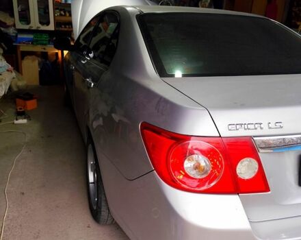 Серый Шевроле Эпика, объемом двигателя 2 л и пробегом 129 тыс. км за 5600 $, фото 4 на Automoto.ua