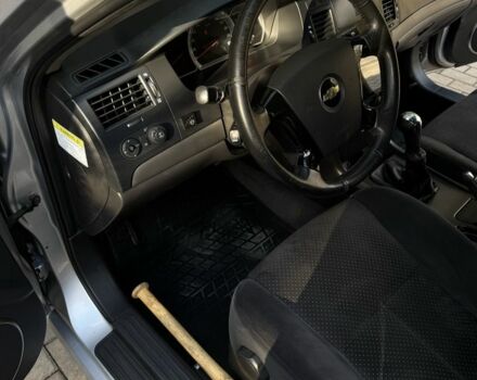 Серый Шевроле Эпика, объемом двигателя 2 л и пробегом 170 тыс. км за 6200 $, фото 6 на Automoto.ua