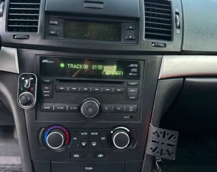 Сірий Шевроле Епіка, об'ємом двигуна 2 л та пробігом 290 тис. км за 5500 $, фото 1 на Automoto.ua