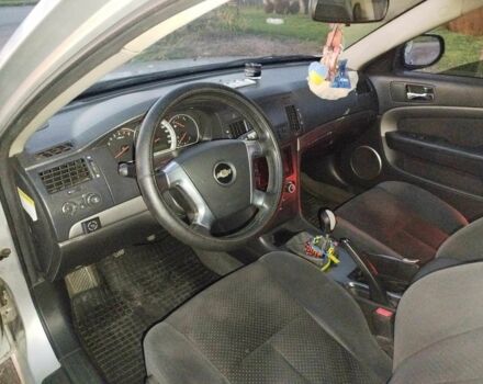 Сірий Шевроле Епіка, об'ємом двигуна 2 л та пробігом 277 тис. км за 5439 $, фото 5 на Automoto.ua