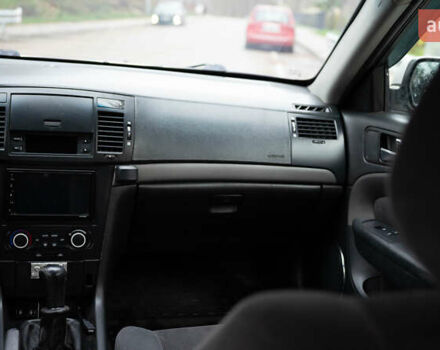 Серый Шевроле Эпика, объемом двигателя 1.99 л и пробегом 180 тыс. км за 4000 $, фото 21 на Automoto.ua