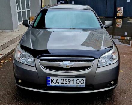 Шевроле Епіка 2008 у Броварах на Automoto.ua Сірий Шевроле Епіка, об'ємом двигуна 2.5 л та пробігом 285 тис. км за 4500 $, фото 16 на Automoto.ua
