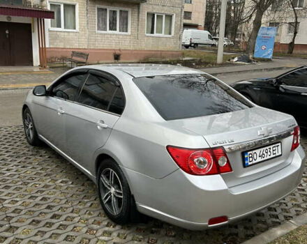 Сірий Шевроле Епіка, об'ємом двигуна 2 л та пробігом 151 тис. км за 4700 $, фото 4 на Automoto.ua