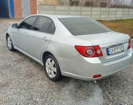 Серый Шевроле Эпика, объемом двигателя 2 л и пробегом 220 тыс. км за 2000 $, фото 7 на Automoto.ua