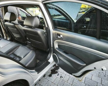 Сірий Шевроле Епіка, об'ємом двигуна 2 л та пробігом 209 тис. км за 6200 $, фото 3 на Automoto.ua