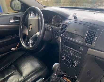 Серый Шевроле Эпика, объемом двигателя 2 л и пробегом 250 тыс. км за 3100 $, фото 5 на Automoto.ua