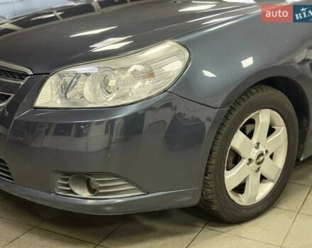 Серый Шевроле Эпика, объемом двигателя 2.5 л и пробегом 311 тыс. км за 4990 $, фото 4 на Automoto.ua