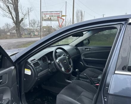 Серый Шевроле Эпика, объемом двигателя 2 л и пробегом 260 тыс. км за 5300 $, фото 6 на Automoto.ua