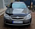Серый Шевроле Эпика, объемом двигателя 2.5 л и пробегом 285 тыс. км за 4300 $, фото 2 на Automoto.ua