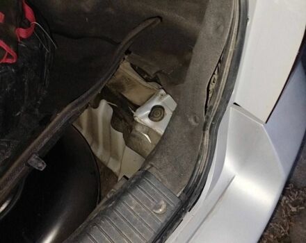 Сірий Шевроле Епіка, об'ємом двигуна 2 л та пробігом 277 тис. км за 5439 $, фото 6 на Automoto.ua