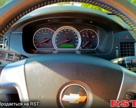 Серый Шевроле Эпика, объемом двигателя 2 л и пробегом 205 тыс. км за 6000 $, фото 4 на Automoto.ua