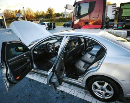 Сірий Шевроле Епіка, об'ємом двигуна 2 л та пробігом 209 тис. км за 6200 $, фото 4 на Automoto.ua