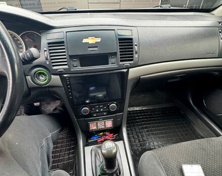 Серый Шевроле Эпика, объемом двигателя 2 л и пробегом 252 тыс. км за 3800 $, фото 12 на Automoto.ua