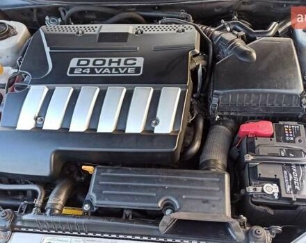 Серый Шевроле Эпика, объемом двигателя 2.5 л и пробегом 224 тыс. км за 5200 $, фото 6 на Automoto.ua