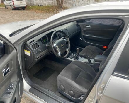 Серый Шевроле Эпика, объемом двигателя 2 л и пробегом 150 тыс. км за 3000 $, фото 5 на Automoto.ua