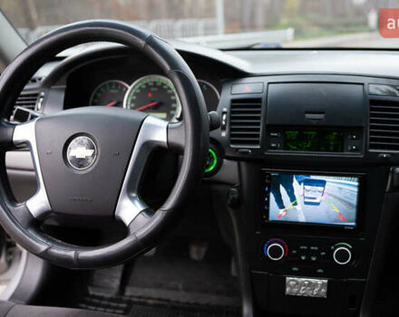 Серый Шевроле Эпика, объемом двигателя 1.99 л и пробегом 180 тыс. км за 4000 $, фото 7 на Automoto.ua