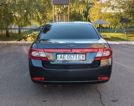 Серый Шевроле Эпика, объемом двигателя 2 л и пробегом 190 тыс. км за 5890 $, фото 5 на Automoto.ua