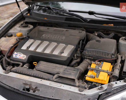 Серый Шевроле Эпика, объемом двигателя 1.99 л и пробегом 180 тыс. км за 4000 $, фото 15 на Automoto.ua