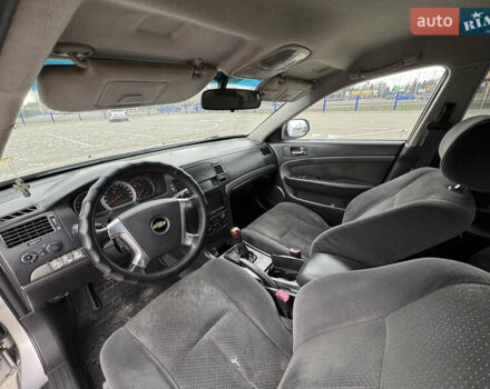 Серый Шевроле Эпика, объемом двигателя 1.99 л и пробегом 304 тыс. км за 6500 $, фото 10 на Automoto.ua