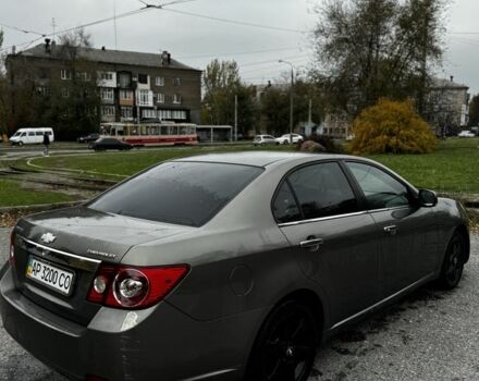 Серый Шевроле Эпика, объемом двигателя 2.5 л и пробегом 297 тыс. км за 3500 $, фото 4 на Automoto.ua