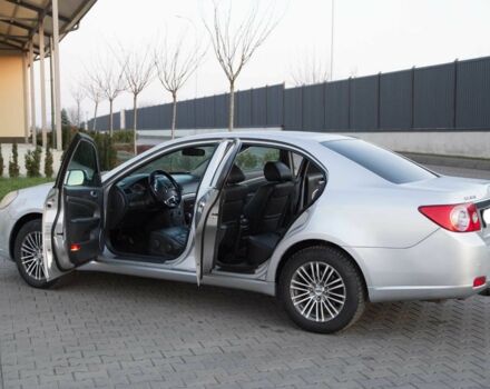 Серый Шевроле Эпика, объемом двигателя 2.5 л и пробегом 278 тыс. км за 5500 $, фото 8 на Automoto.ua