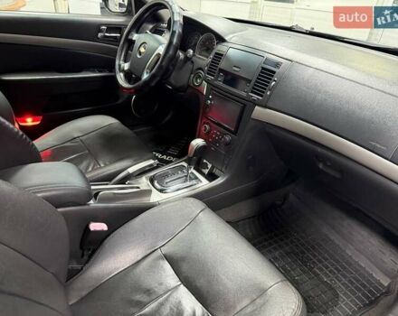 Серый Шевроле Эпика, объемом двигателя 2.5 л и пробегом 311 тыс. км за 4990 $, фото 24 на Automoto.ua