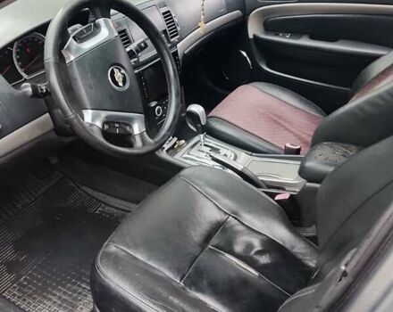 Серый Шевроле Эпика, объемом двигателя 2.49 л и пробегом 200 тыс. км за 3300 $, фото 9 на Automoto.ua