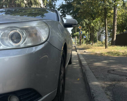 Сірий Шевроле Епіка, об'ємом двигуна 1.99 л та пробігом 205 тис. км за 4500 $, фото 4 на Automoto.ua