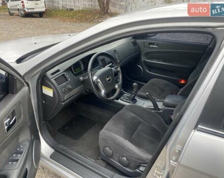 Серый Шевроле Эпика, объемом двигателя 2 л и пробегом 158 тыс. км за 2900 $, фото 4 на Automoto.ua