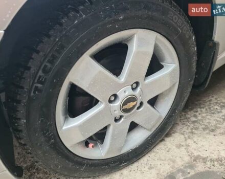 Серый Шевроле Эпика, объемом двигателя 2 л и пробегом 60 тыс. км за 6200 $, фото 8 на Automoto.ua