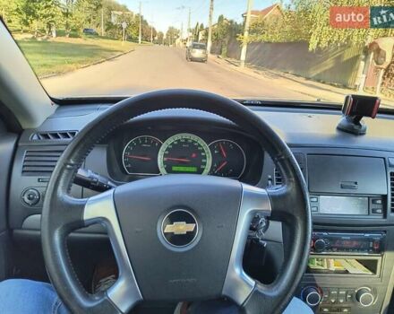 Серый Шевроле Эпика, объемом двигателя 1.99 л и пробегом 122 тыс. км за 3600 $, фото 16 на Automoto.ua