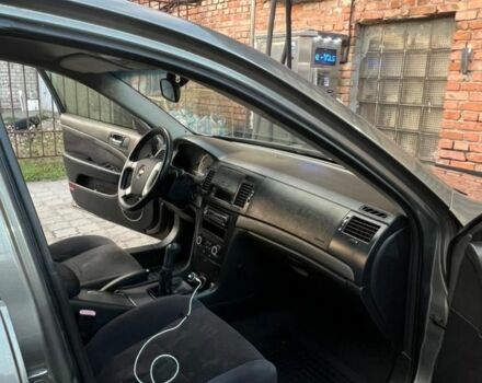 Серый Шевроле Эпика, объемом двигателя 2 л и пробегом 214 тыс. км за 3800 $, фото 5 на Automoto.ua