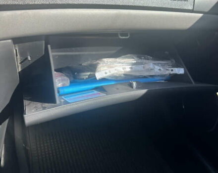 Сірий Шевроле Епіка, об'ємом двигуна 2 л та пробігом 97 тис. км за 5300 $, фото 24 на Automoto.ua