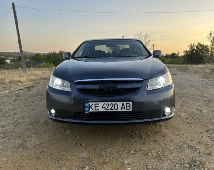Сірий Шевроле Епіка, об'ємом двигуна 2.5 л та пробігом 200 тис. км за 4500 $, фото 1 на Automoto.ua