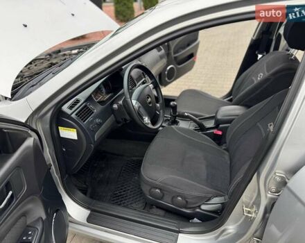 Серый Шевроле Эпика, объемом двигателя 1.99 л и пробегом 253 тыс. км за 4999 $, фото 20 на Automoto.ua